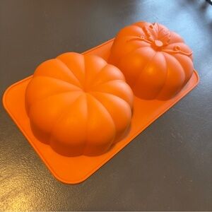 Celebrate It Orange Pumpkin Silicone Mold Cake Jello Fall Autumn Bake Baking